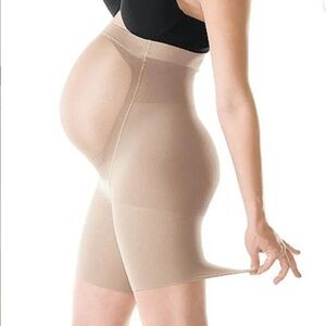 SPANX Power Mama! Short by Sara Blakely in Bare Size D